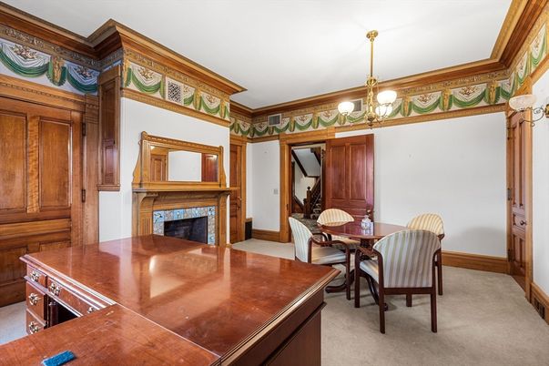 Chandelier, Dining room, Fireplace, Interior