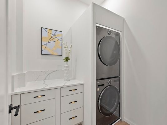 Interior, Utility Closets, Washer