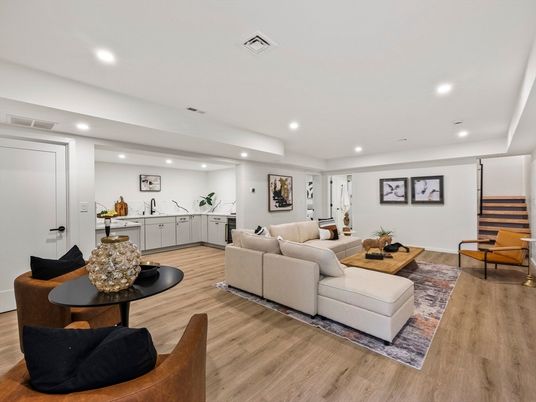 Interior, Living room, Recessed Lighting, Wood Texture Flooring