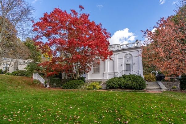 Backyard, Exterior, Facade, Georgian