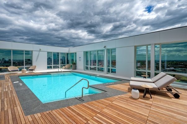Exterior, Pool