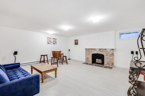 Dining room, Fireplace, Interior