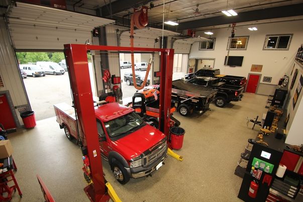 Garage, Interior