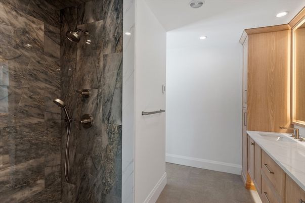 Bathroom, Interior, Marble Walls, Recessed Lighting