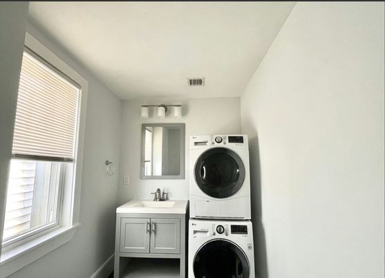 Interior, Utility Closets, Washer