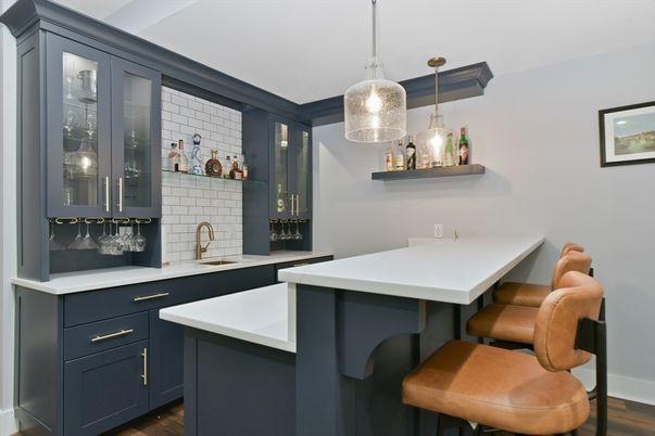 Interior, Pendant Lights, Wood Texture Flooring