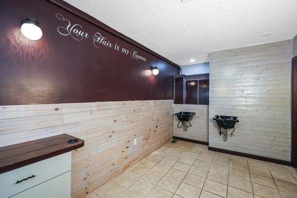 Interior, Recessed Lighting, Wooden Walls