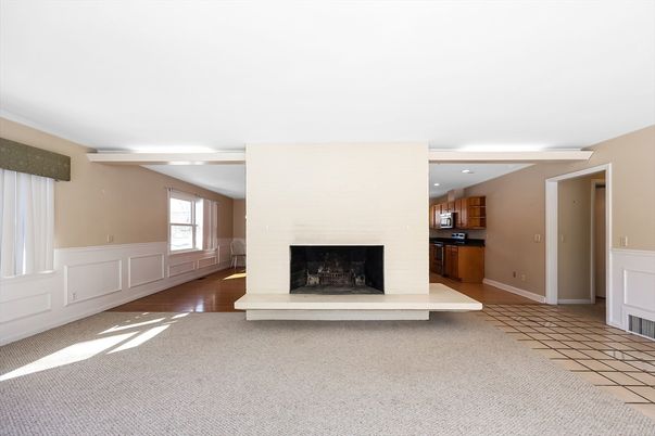 Empty room, Fireplace, Interior, Kitchen, Recessed Lighting