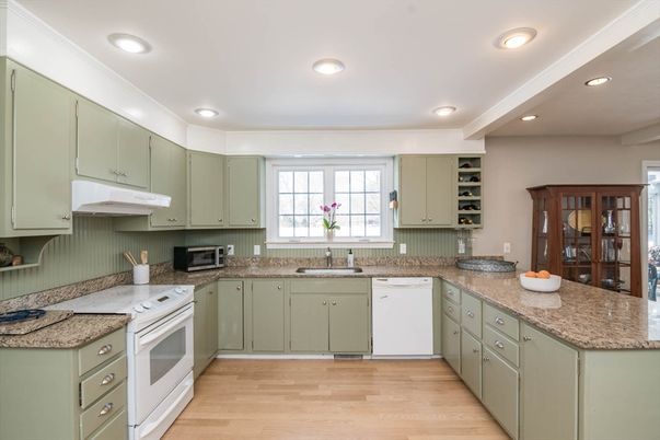 Interior, Kitchen, Recessed Lighting, Wood Texture Flooring