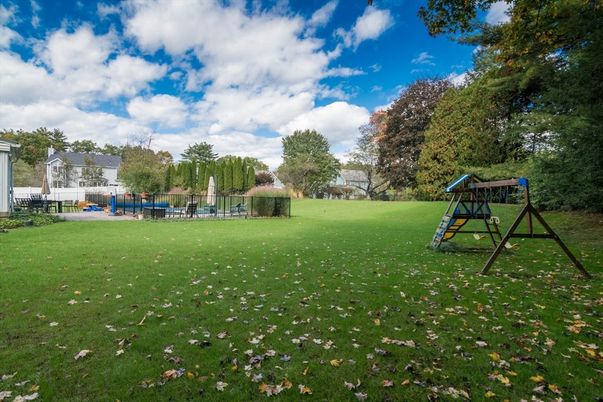 Backyard, Exterior, Playground
