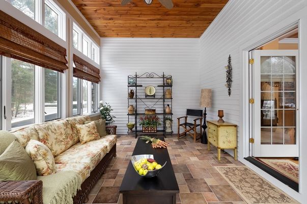 Interior, Living room, Sun Room, Wooden Ceilings