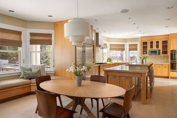 Dining room, Interior, Kitchen, Pendant Lights, Recessed Lighting, Stainless Steel Appliances