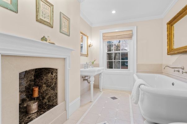 Bathroom, Fireplace, Interior, Recessed Lighting