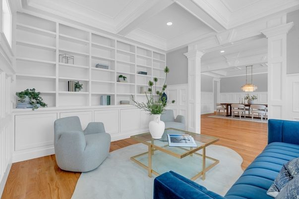Dining room, Interior, Living room, Recessed Lighting, Wood Texture Flooring