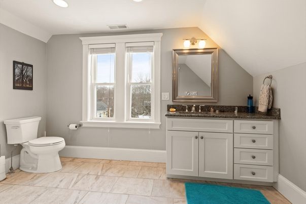 Bathroom, Interior, Recessed Lighting