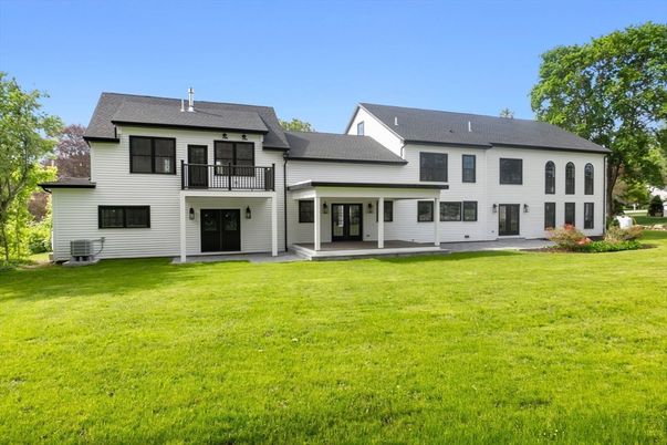 Backyard, Exterior, Facade, Farmhouse