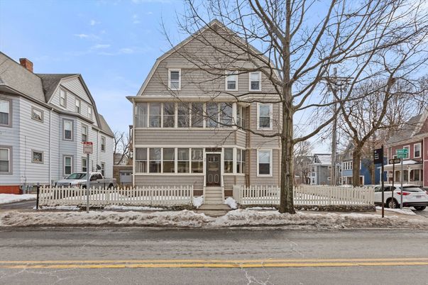 Exterior, Facade, Queen Anne Victorian