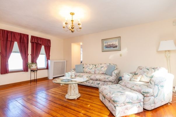 Chandelier, Interior, Living room, Wood Texture Flooring