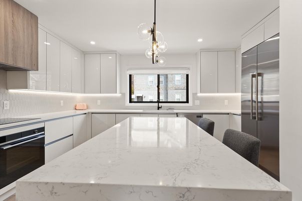 Interior, Kitchen, Pendant Lights, Recessed Lighting, Stainless Steel Appliances