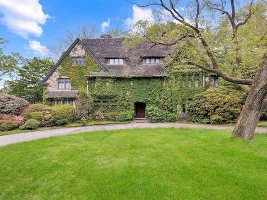 Backyard, Exterior, Facade, Brick Facade, Tudor Revival