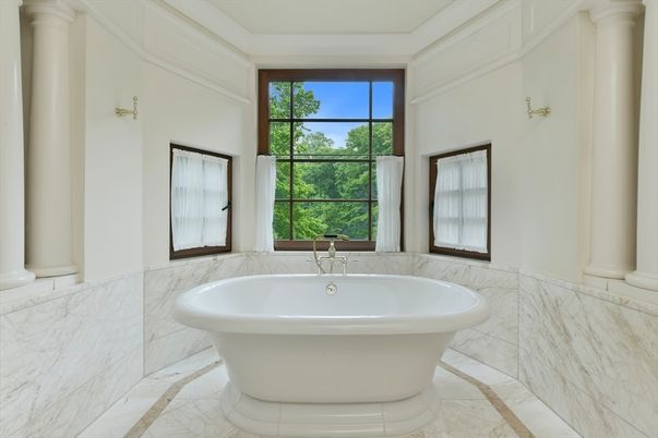 Bathroom, Free Standing Baths, Interior, Marble, Marble Walls