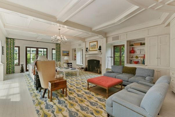Chandelier, Dining room, Fireplace, Interior, Living room, Wood Texture Flooring