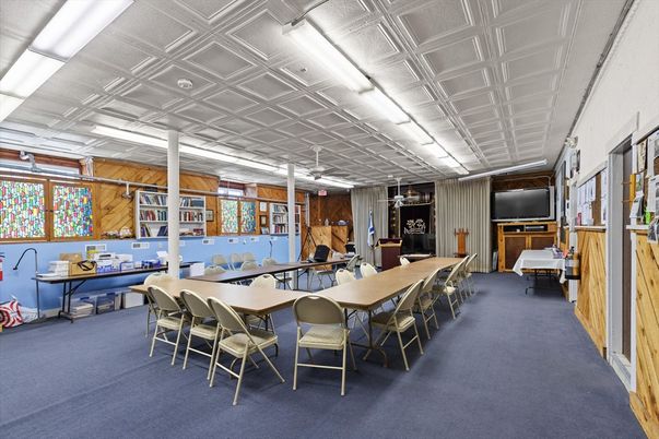 Dining room, Interior