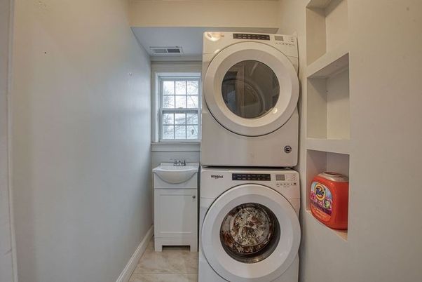 Interior, Utility Closets, Washer