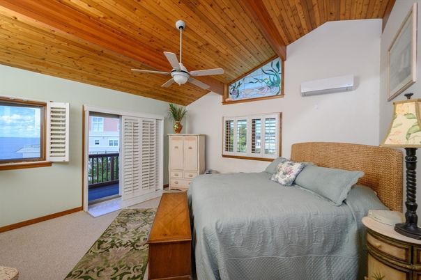 Bedroom, Interior, Wooden Ceilings