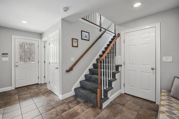 Interior, Recessed Lighting