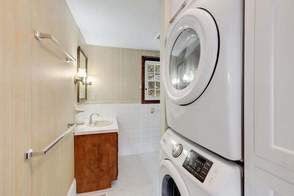 Bathroom, Interior, Washer