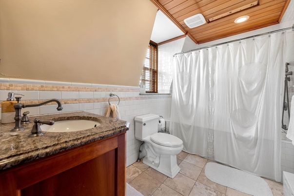 Bathroom, Interior, Recessed Lighting, Wooden Ceilings