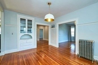 Empty room, Interior, Pendant Lights, Wood Texture Flooring