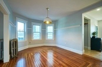 Empty room, Interior, Pendant Lights, Wood Texture Flooring