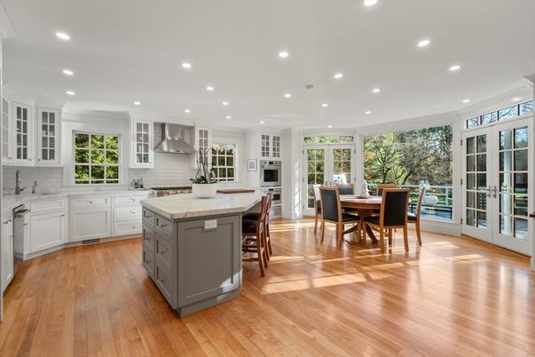 Dining room, Interior, Kitchen, Recessed Lighting, Stainless Steel Appliances, Wood Texture Flooring