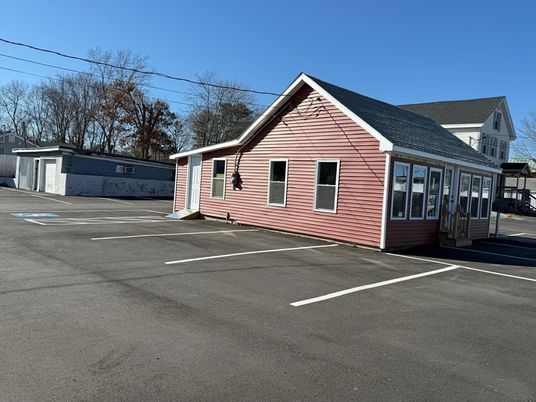 Detached Garage, Exterior