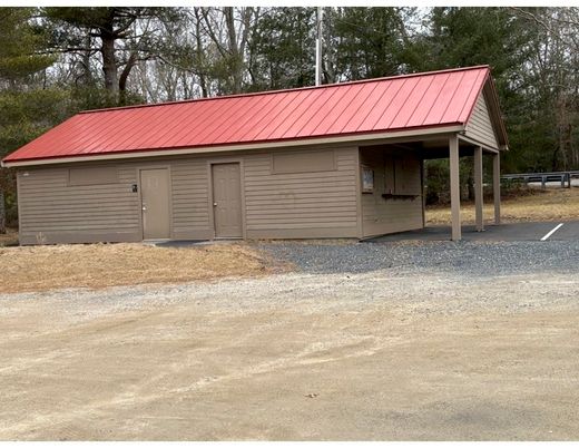 Backyard, Detached Garage, Exterior