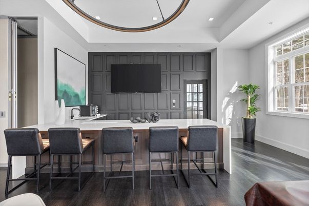 Interior, Recessed Lighting, Wood Texture Flooring