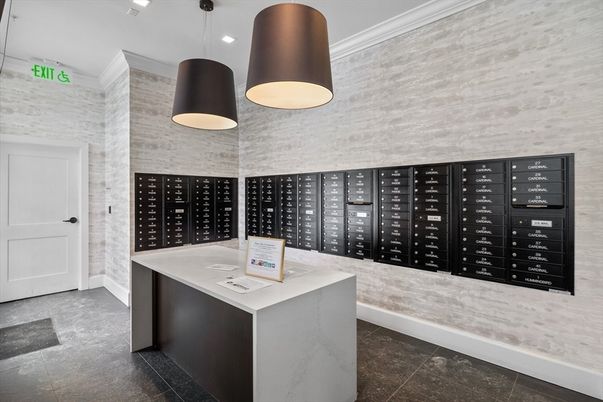 Interior, Pendant Lights, Wine Storage