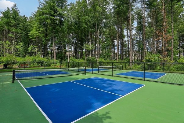 Exterior, Tennis Courts