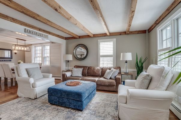 Dining room, Interior, Living room, Pendant Lights, Wooden Beams, Wood Texture Flooring