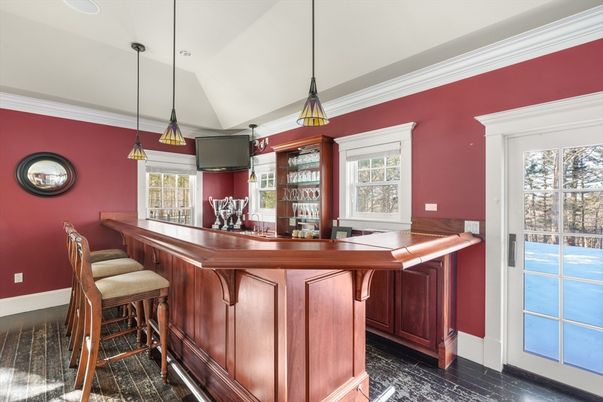 Interior, Pendant Lights, Recessed Lighting, Wood Texture Flooring