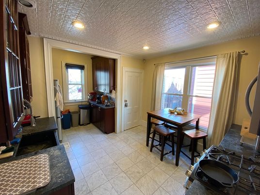 Dining room, Interior, Recessed Lighting