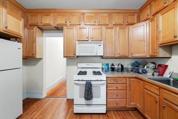 Interior, Kitchen, Wood Texture Flooring