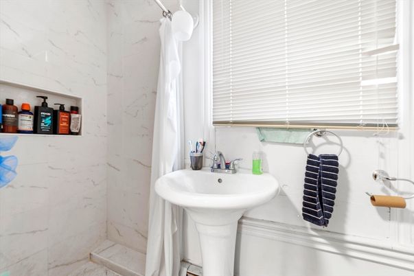Bathroom, Interior, Marble Walls