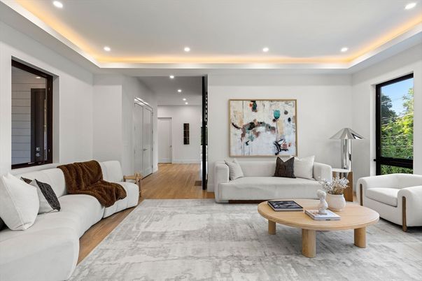Interior, Living room, Recessed Lighting, Wood Texture Flooring
