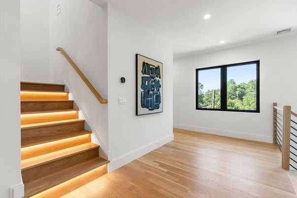 Empty room, Interior, Recessed Lighting, Wood Texture Flooring