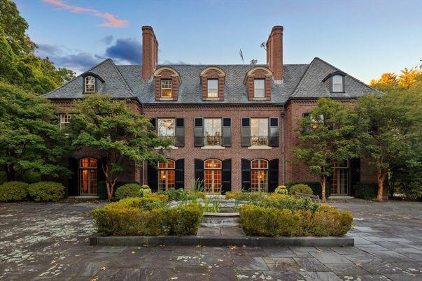 Exterior, Facade, Brick Facade, French Provincial
