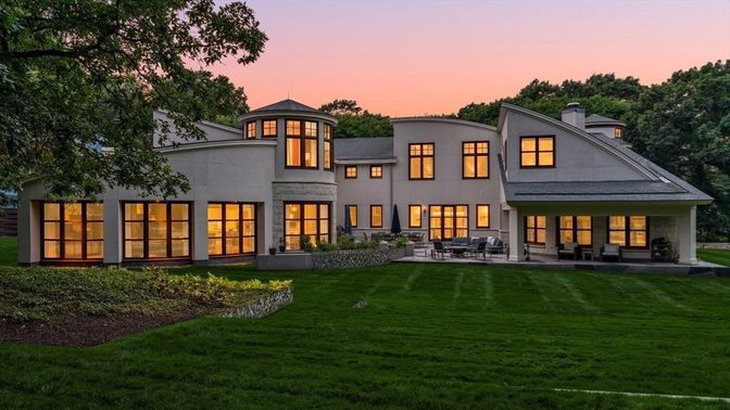 Backyard, Exterior, Facade, French Provincial
