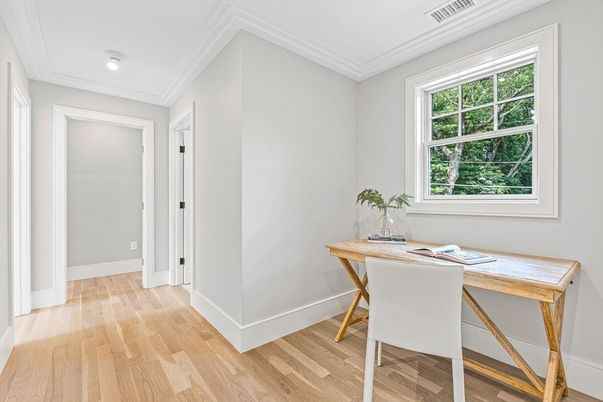 Home Office, Interior, Recessed Lighting, Wood Texture Flooring